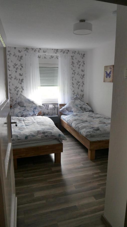 Modernisierte Ferienwohnung Im Schoenen Sauerland Meschede Exterior photo
