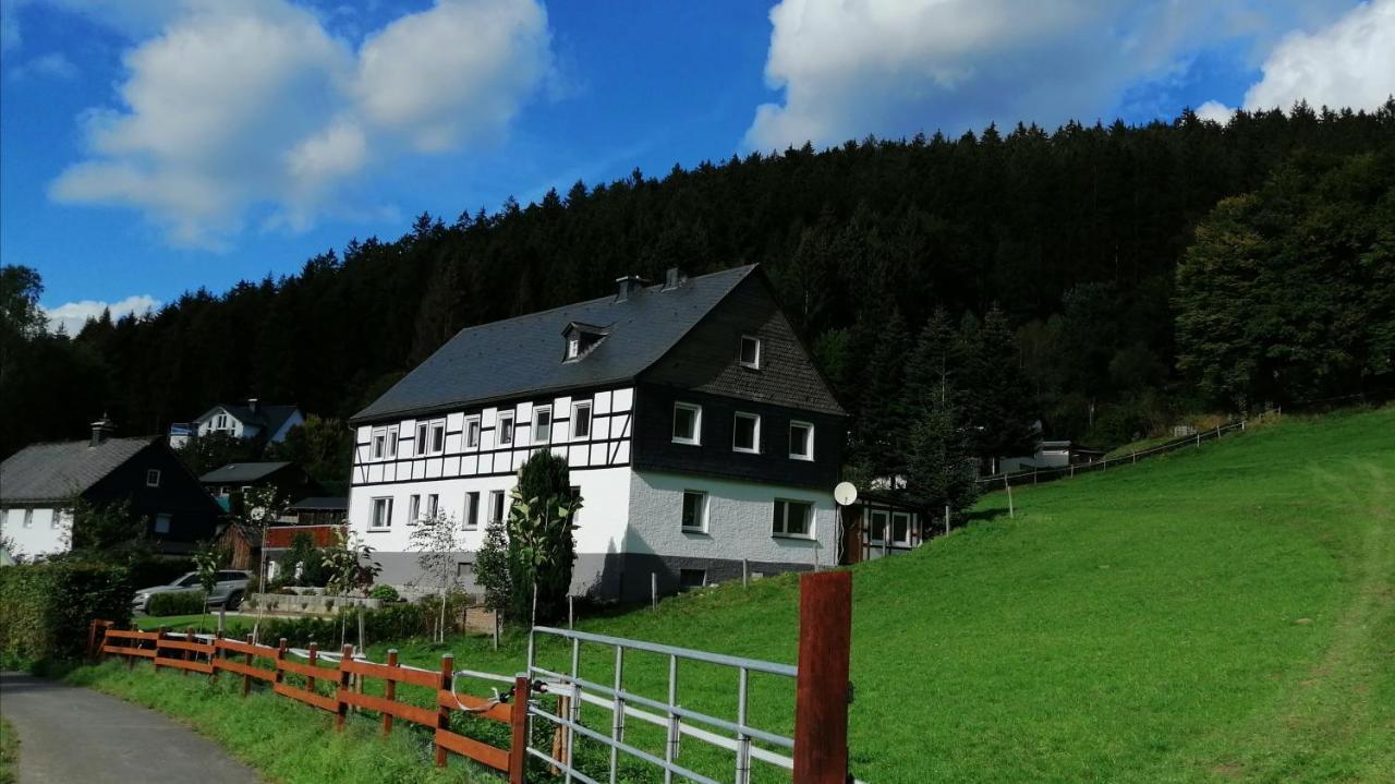 Modernisierte Ferienwohnung Im Schoenen Sauerland Meschede Exterior photo
